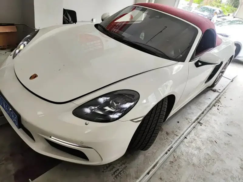 Porsche 718, 2017
