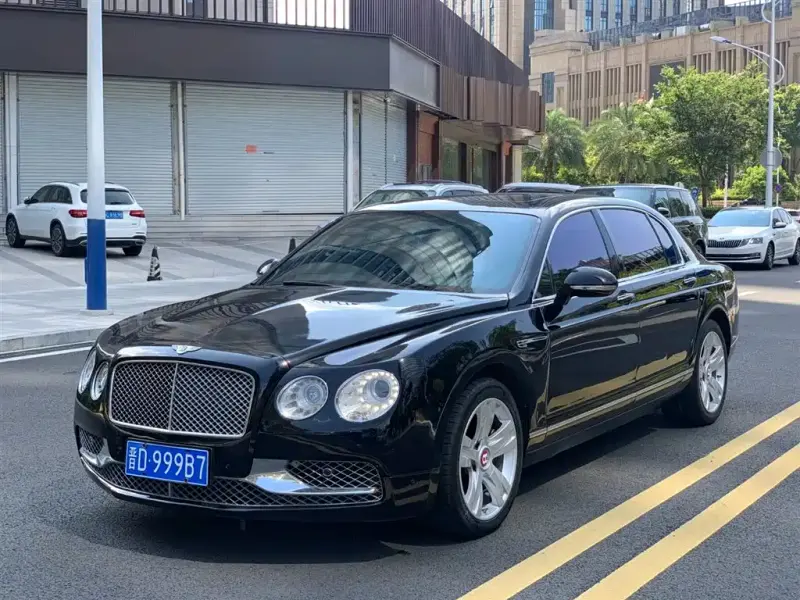 Bentley Flying Spur, 2012
