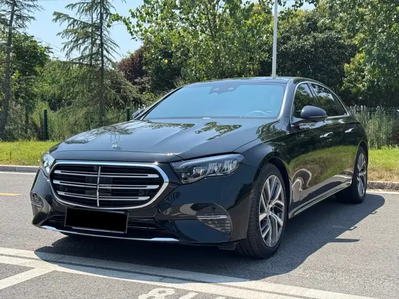 Mercedes-Benz E-Class, 2025