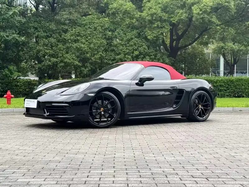 Porsche 718, 2025