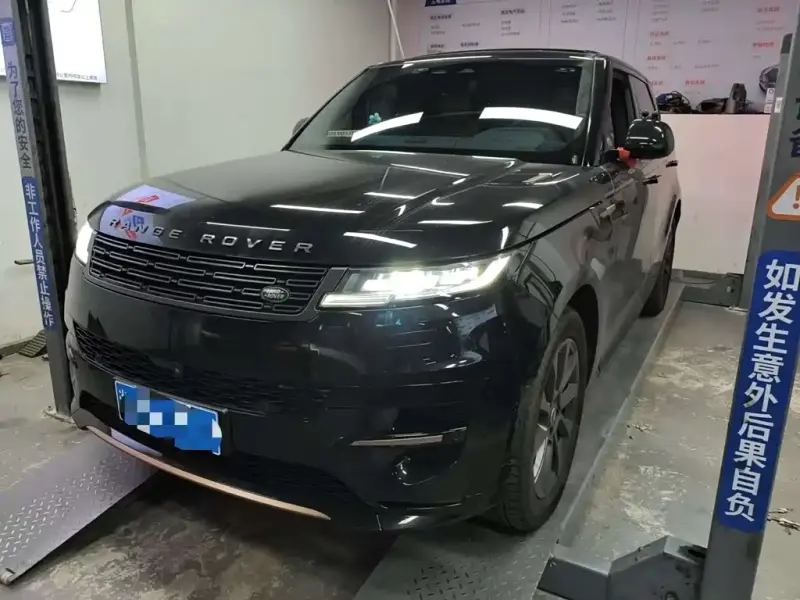 Land Rover Sport, 2023