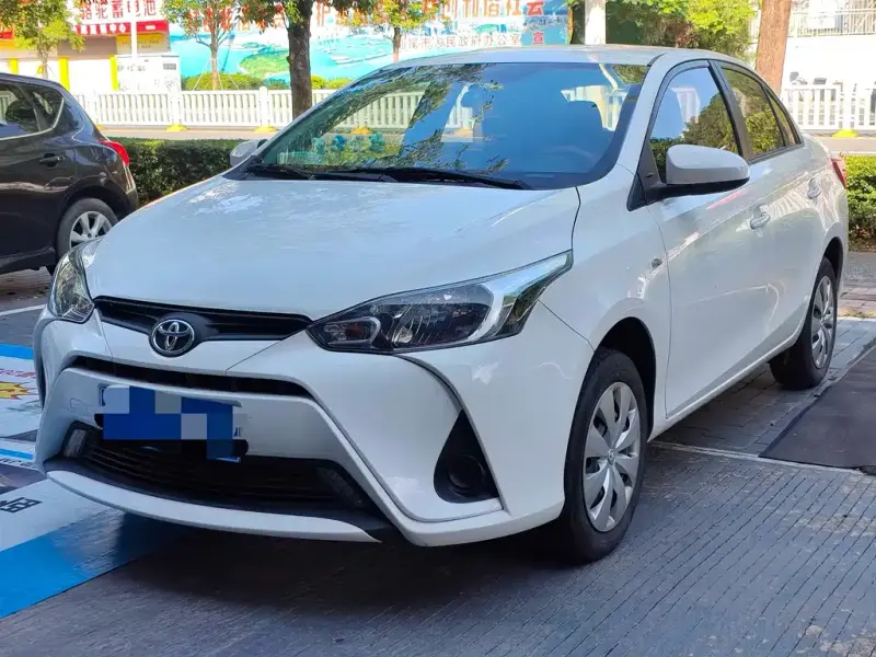 Toyota Yaris L, 2020