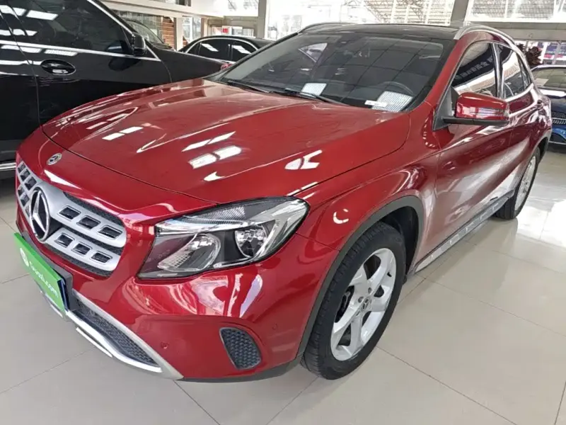 Mercedes-Benz GLA, 2018