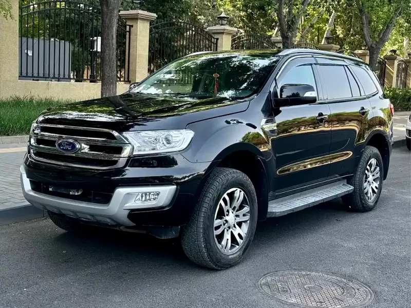 Ford Everest, 2016