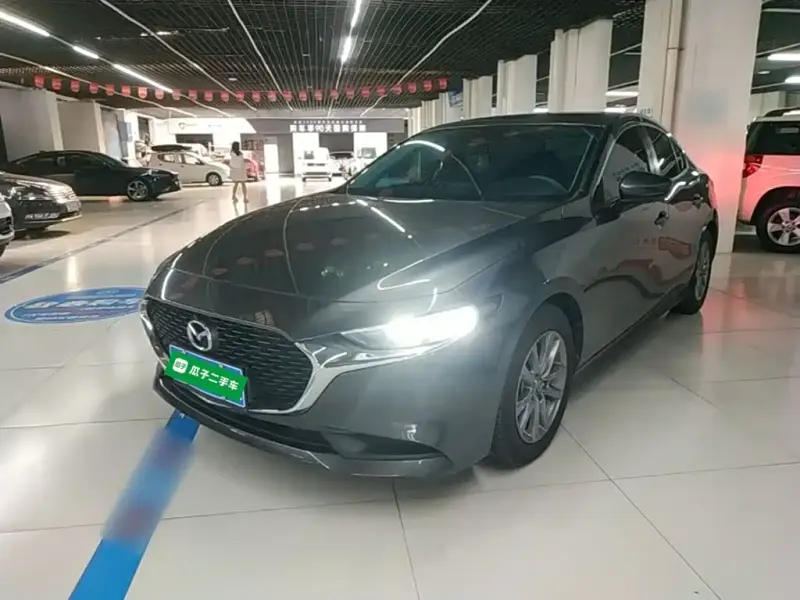 Mazda 3 Axela, 2022