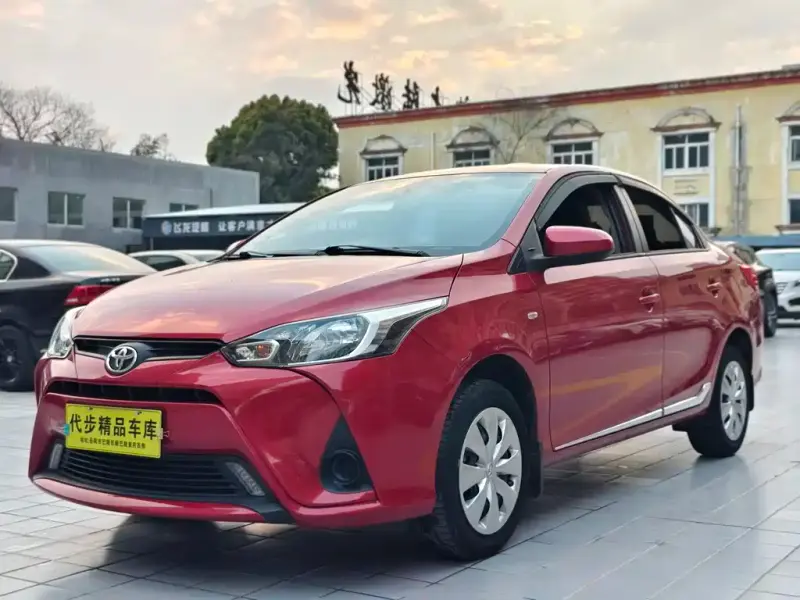 Toyota Yaris L, 2021