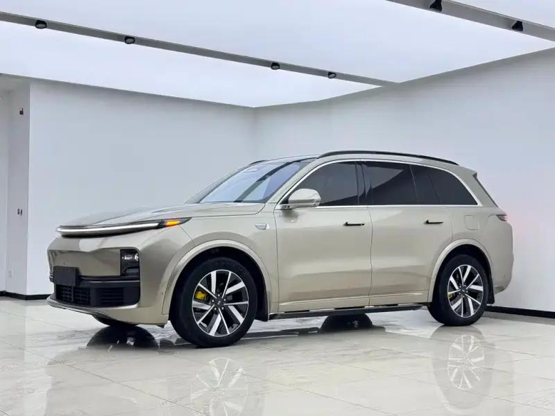 Li Auto Li L8, 2023