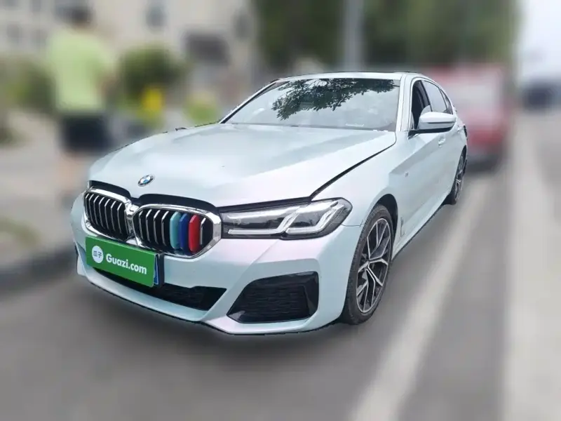 BMW 5 Series, 2022