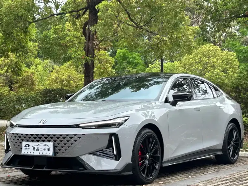 Changan UNI-V, 2025