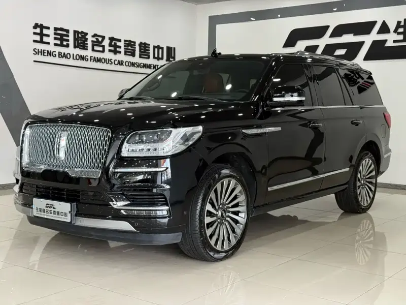 Lincoln Navigator, 2021