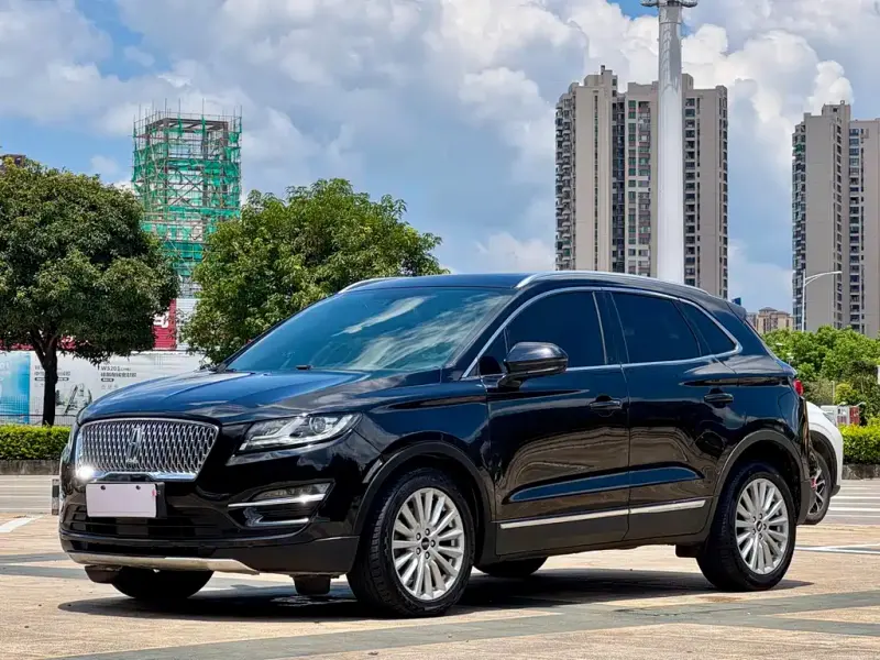 Lincoln MKC, 2019