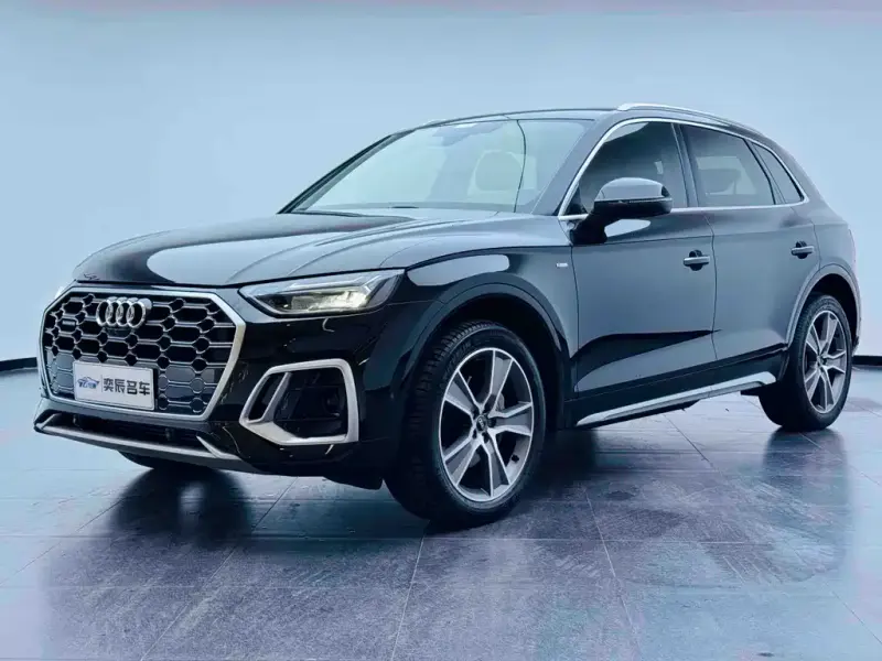 Audi Q5L, 2022