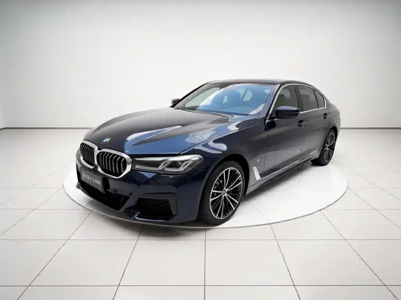 BMW 5 Series, 2022