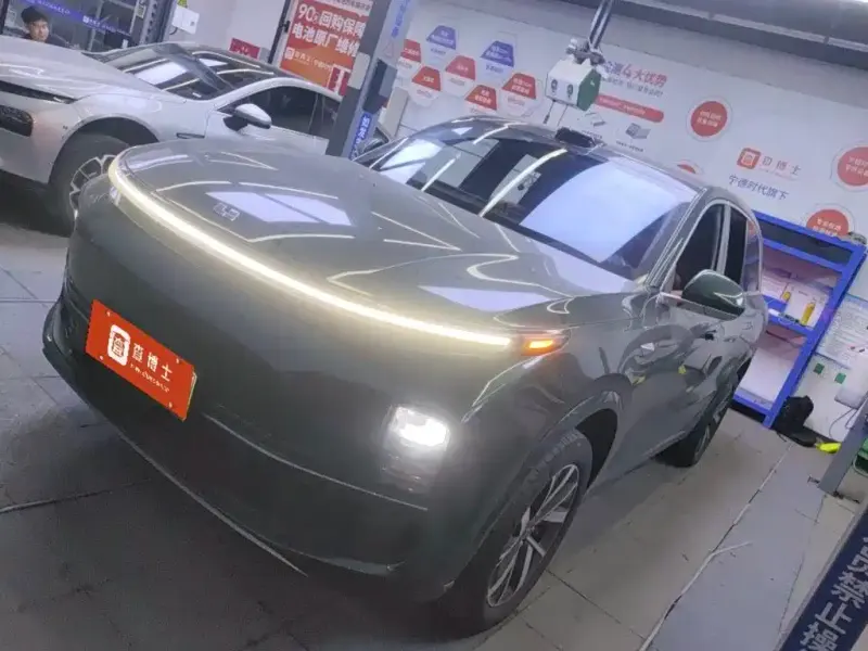 Li Auto Li L8, 2023