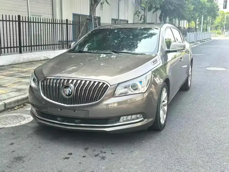 Buick LaCrosse, 2013