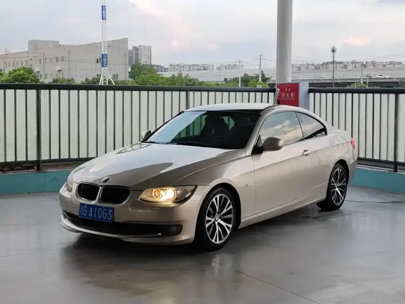 BMW 3 Series (Import), 2013 — фото 1