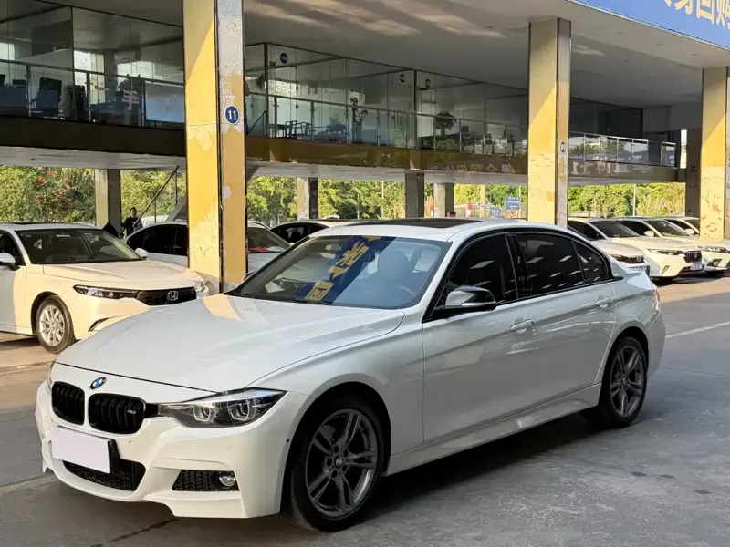 BMW 3 Series, 2018
