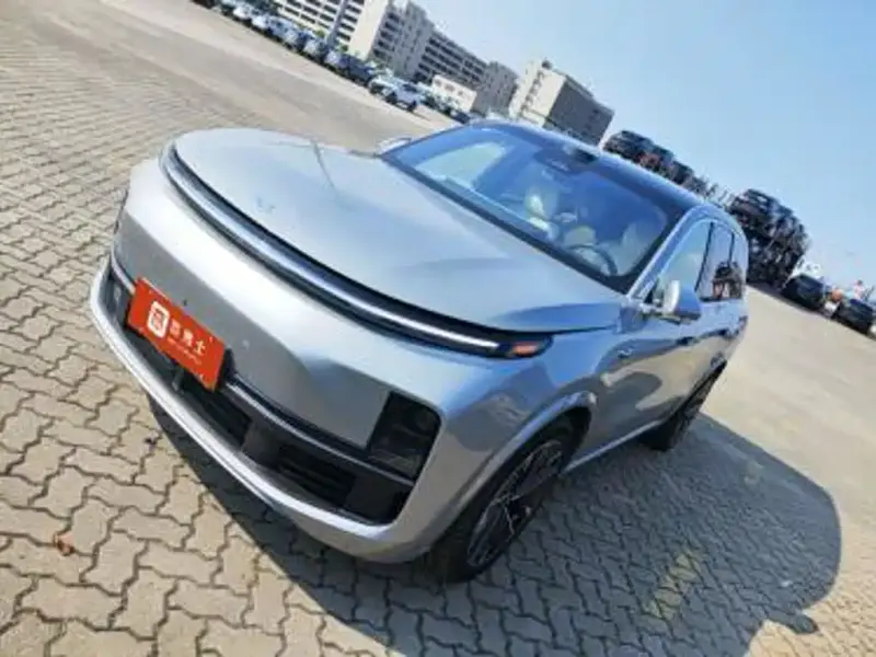 Li Auto Li L8, 2025