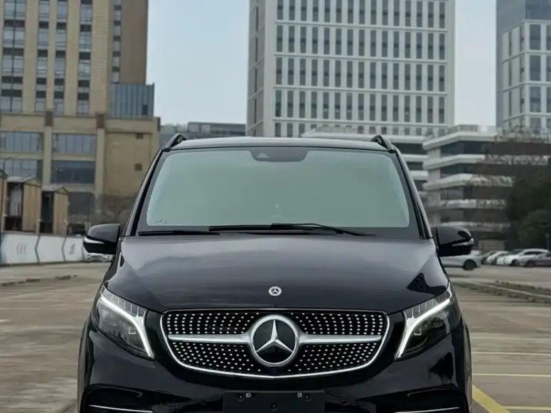 Mercedes-Benz V-Class, 2024