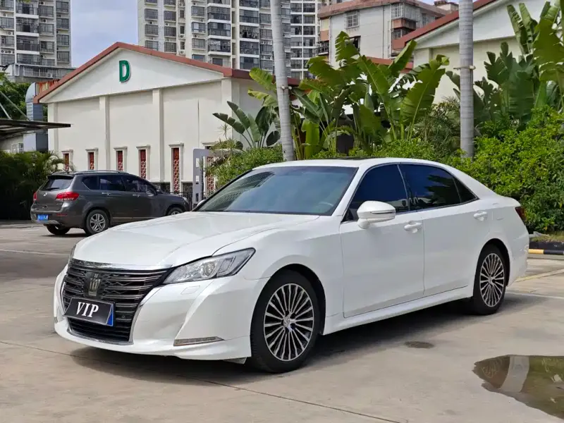 Toyota Crown, 2019