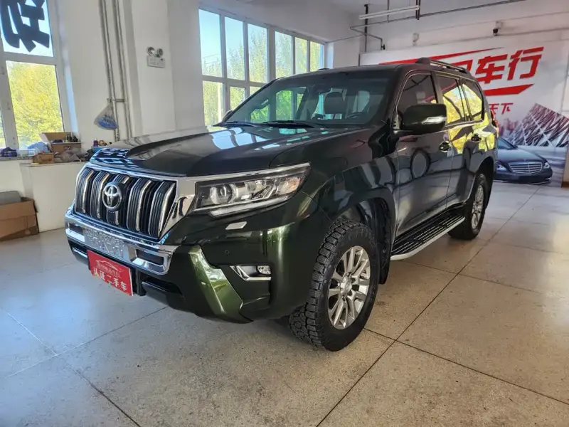 Toyota Prado, 2018 — фото 1