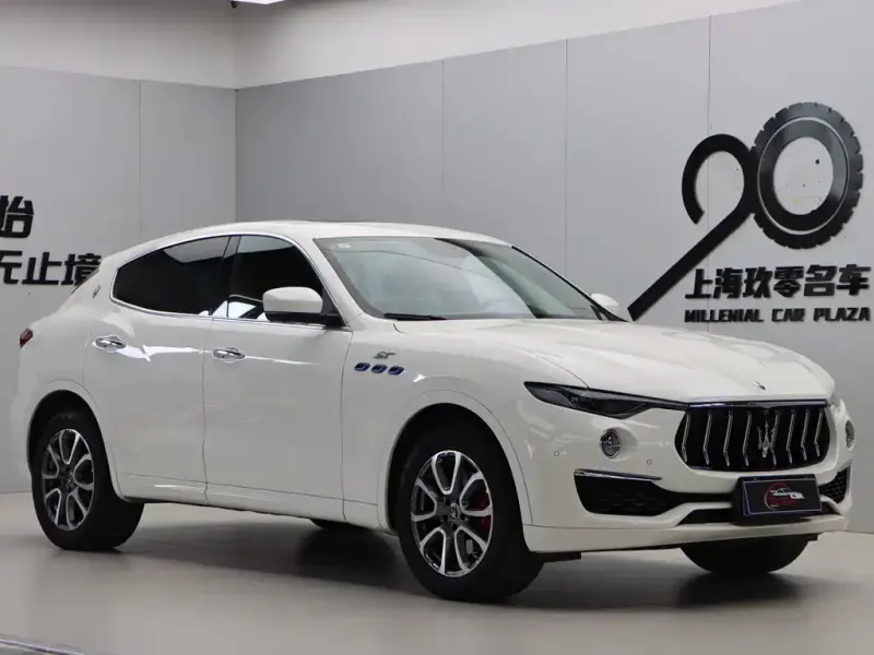 Maserati Levante, 2022