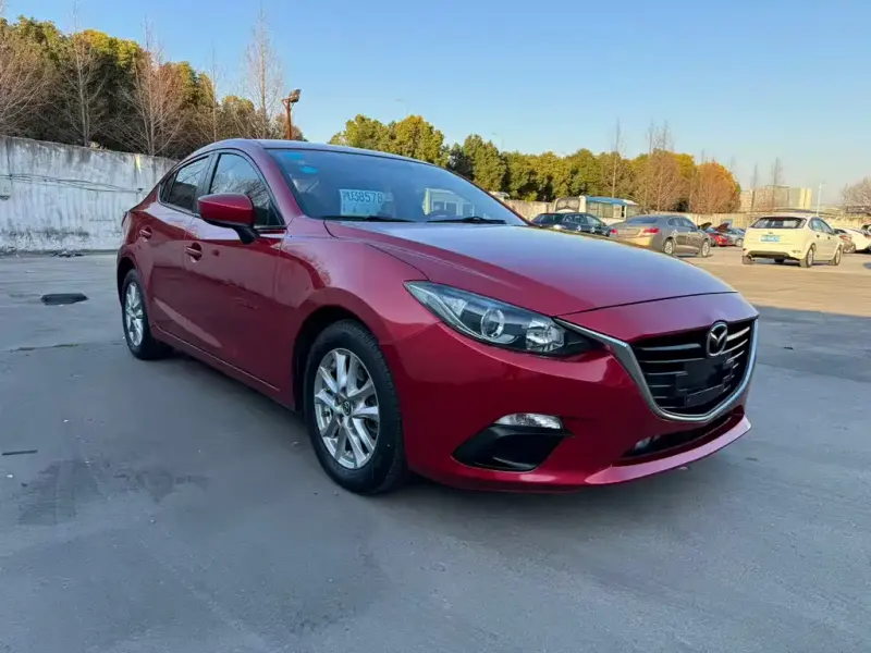 Mazda 3 Axela, 2016