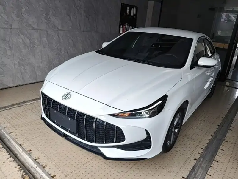 MG MG5, 2025