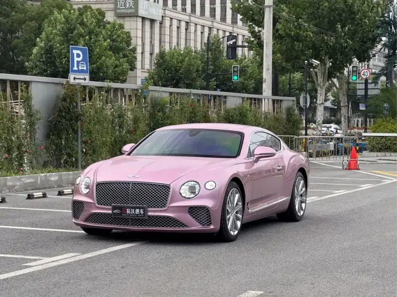 Bentley Continental, 2022