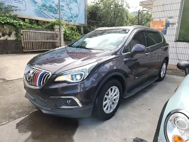 Buick Envision Plus, 2016