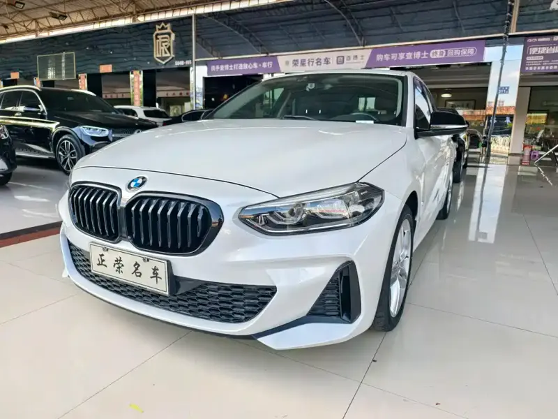 BMW 1 Series, 2021