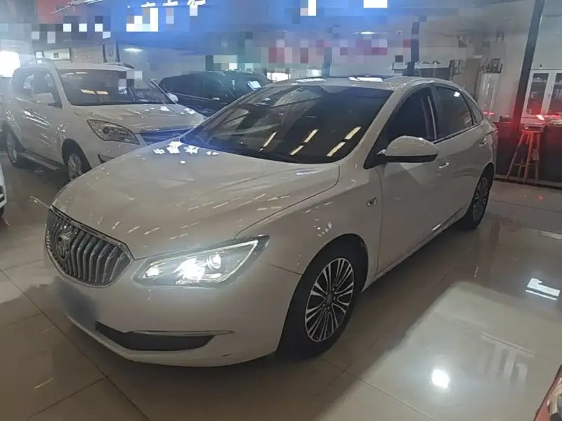 Buick Excelle, 2016