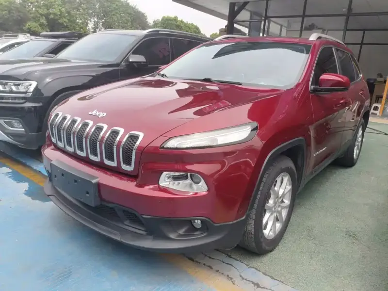 Jeep Cherokee, 2016