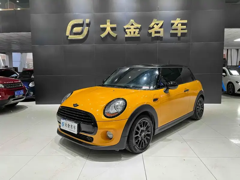 MINI Mini, 2014