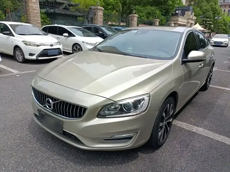 Volvo S60, 2020