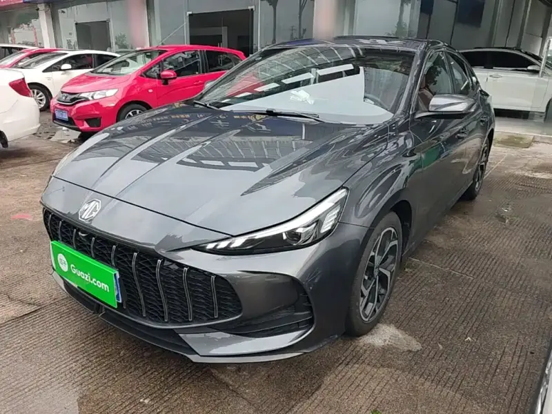MG MG5, 2025