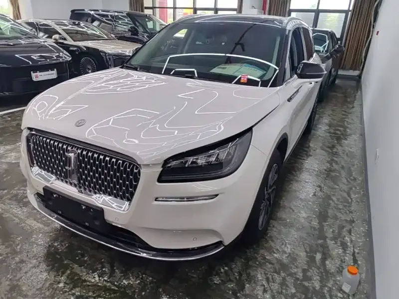 Lincoln Corsair, 2023