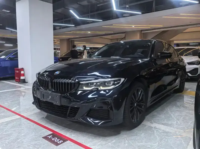 BMW 3 Series, 2021