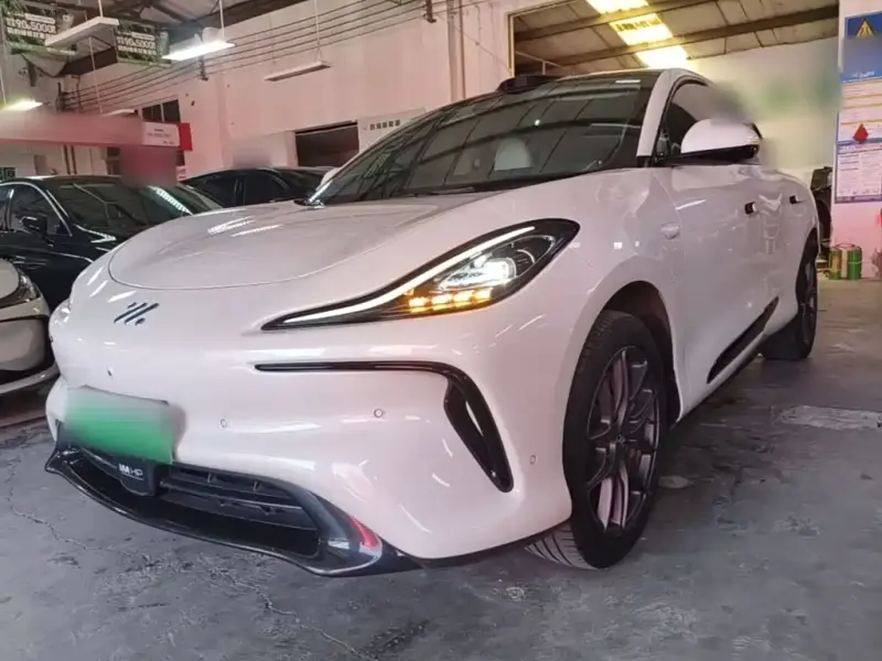 IM LS6, 2024