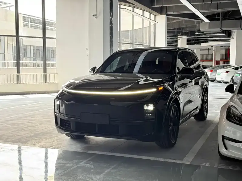 Li Auto Li L8, 2023