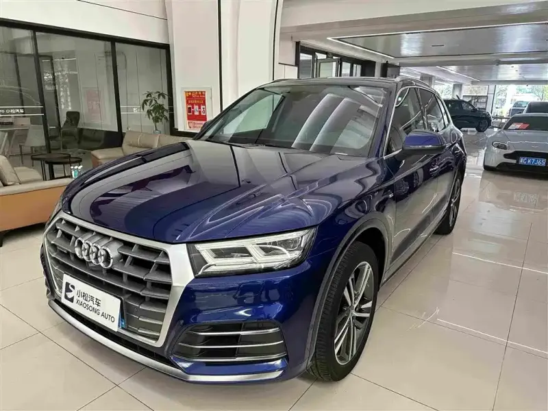 Audi Q5L, 2020