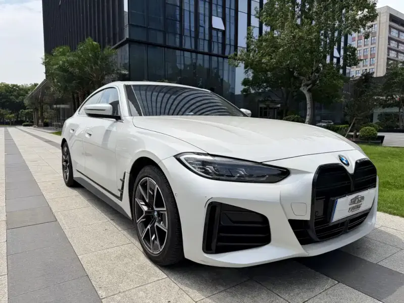 BMW 4 Series, 2022