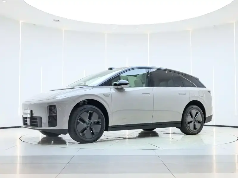Li Auto i6, 2025