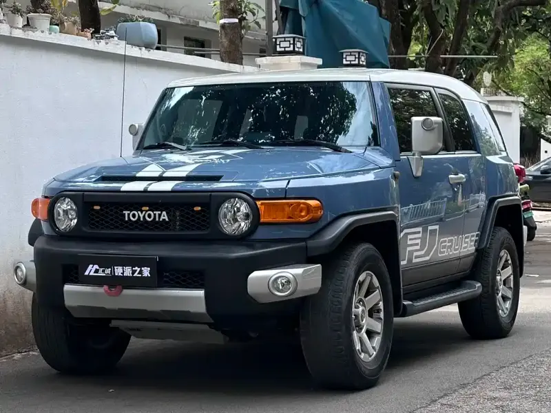 Toyota FJ Cruiser, 2020
