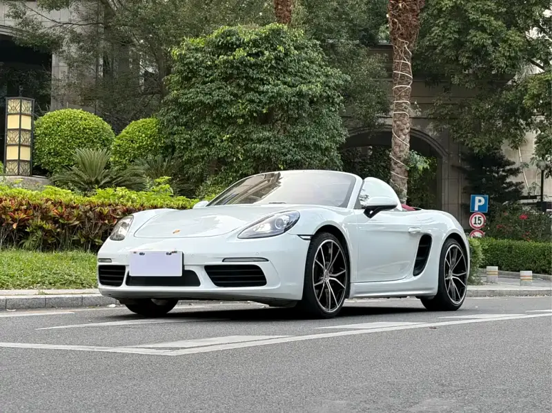Porsche 718, 2018