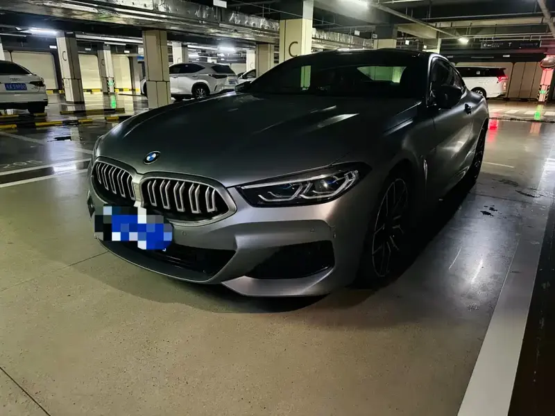 BMW 8 Series, 2024