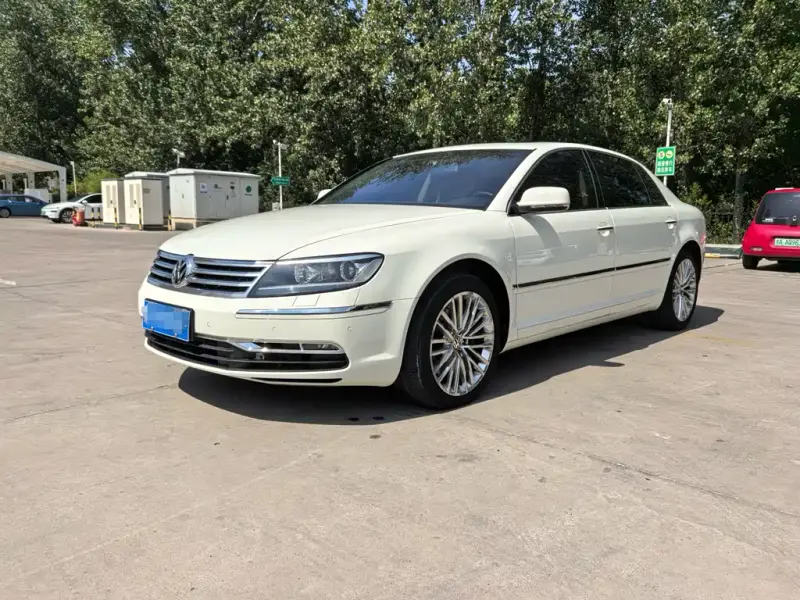 Volkswagen Phaeton, 2014