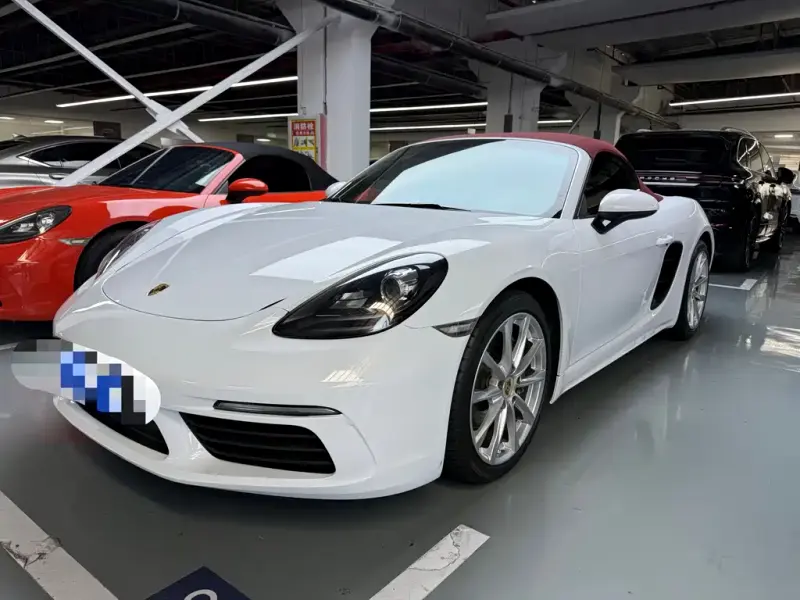 Porsche 718, 2017