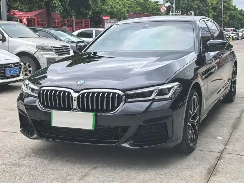 BMW 5 Series, 2022