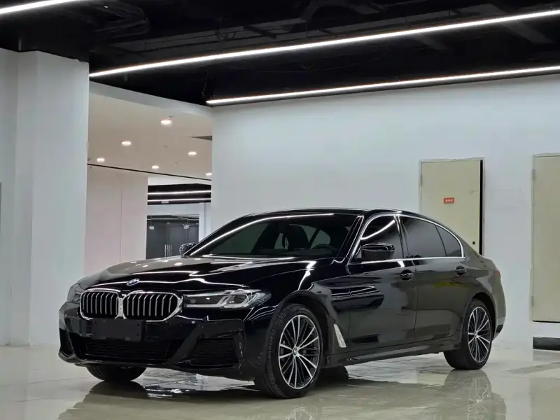 BMW 5 Series, 2023